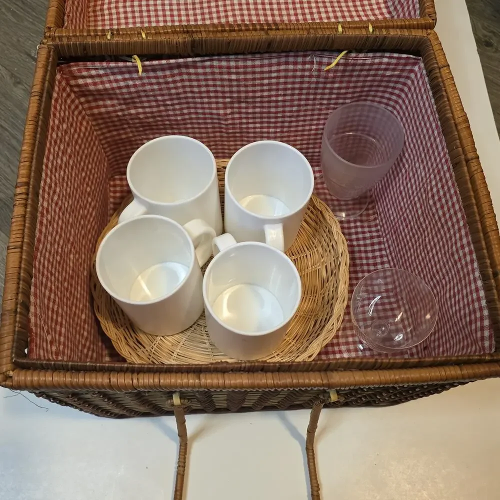 Vintage Wicker Picnic Basket w Lid Handles Red Gingham Liner 2 Woven Plates 12